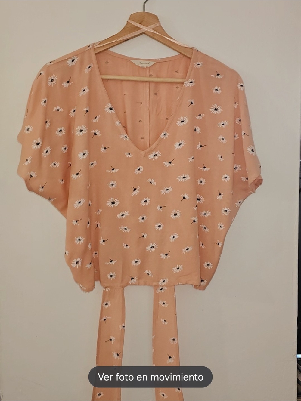 Peach Floral V-Neck Tie-Back Blouse
